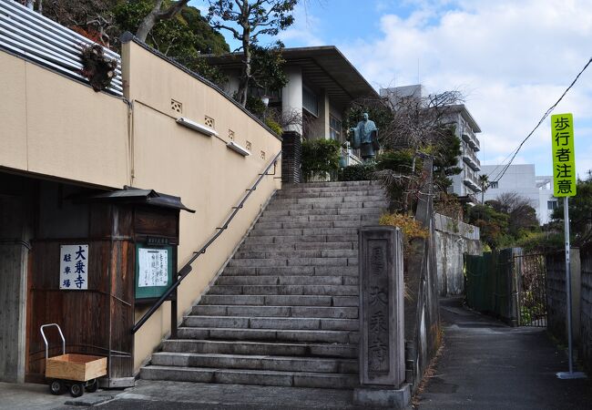 眺めのよい寺院