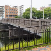 昔の橋は石橋公園に移設