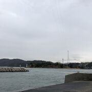 瀬戸内海の光景。