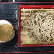 ごつごつしたお蕎麦がおいしい！