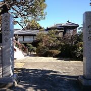 墨田区立花６丁目に建つ天台宗の寺院