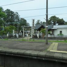 高田駅付近