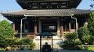 長野善光寺に似ている