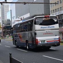 鹿児島市内を走る鹿児島空港連絡バス
