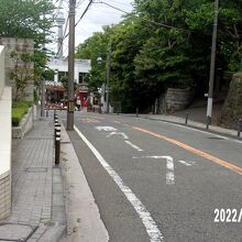 港の見える丘公園前交差点からの景観です。