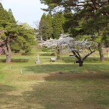 土塁内の景色