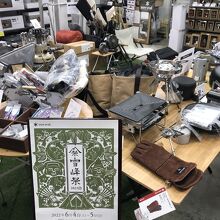 アウトレット品も豊富でした