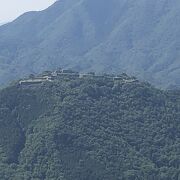 竹田城に行くなら城全体が見えるた立雲峡は見逃せない。