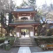 1281年創建のお寺です