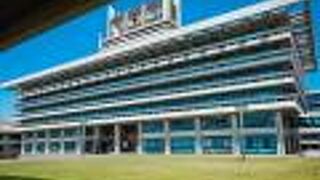 奈良県庁の駐車場は観光にも便利