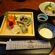 言わずと知れた湯豆腐の名店