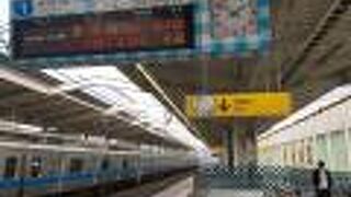 小田急線の短い支線