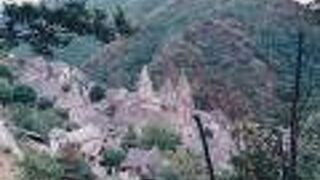 サント フォワ教会