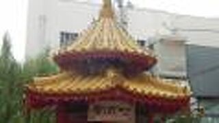 コロナで閑散としていた南京町広場に観光客が戻ってきていた