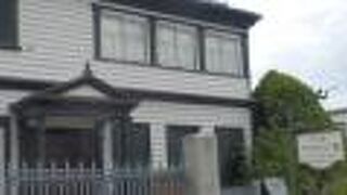 明治末期ロシアの貿易商゜ハラスティン氏が建てた建物、神戸異人館街にある