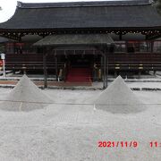上賀茂神社のシンボル