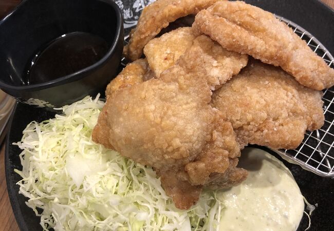 「鬼盛りの豚揚げ定食」を食べてみた