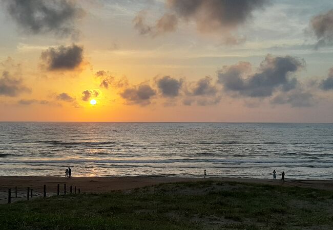 日本海の素敵な夕陽が見られます