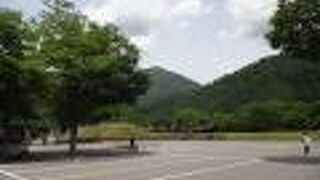 広い駐車場です。