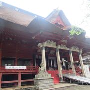 羽黒山、月山、湯殿山の三神が合祀されています