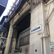 秋葉原駅を支える高架橋