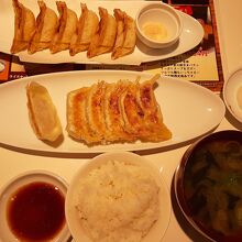 焼き餃子・揚げ餃子・ご飯セット