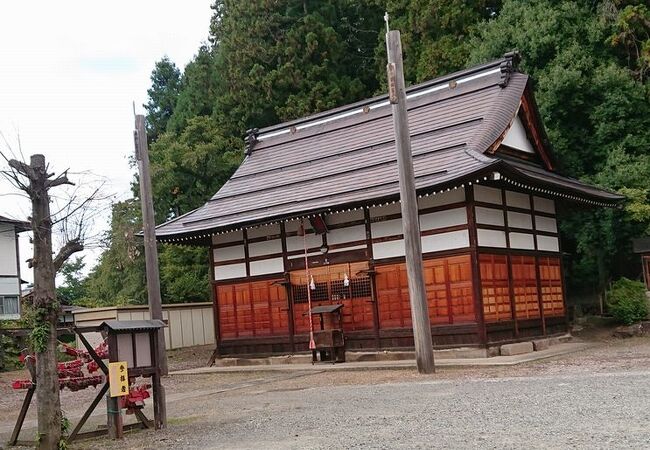 湯田中温泉に鎮座