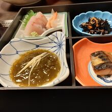 とよ常定食