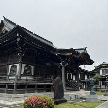 お寺の本堂