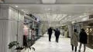 エレバンの銀座的高級通り