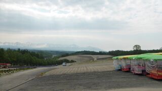 シーズンオフの四季彩の丘