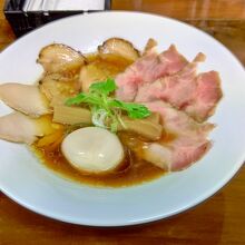 茜＋チャーシュー＋煮卵