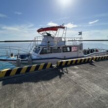 ダイビングボート