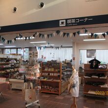 小値賀港ターミナル内ショップ