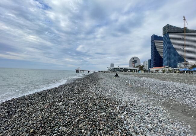 黒海沿岸の美しい海岸線