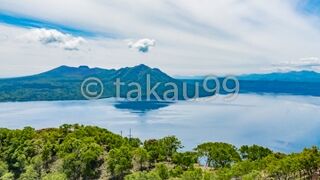 紋別岳山頂、支笏湖展望台から見た「支笏湖」の風景はとても美しくて感動しました。