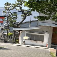 壁打ちしていた男性…いいんでしょうか？