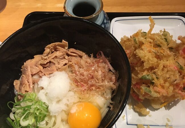 実は居酒屋メニューもある