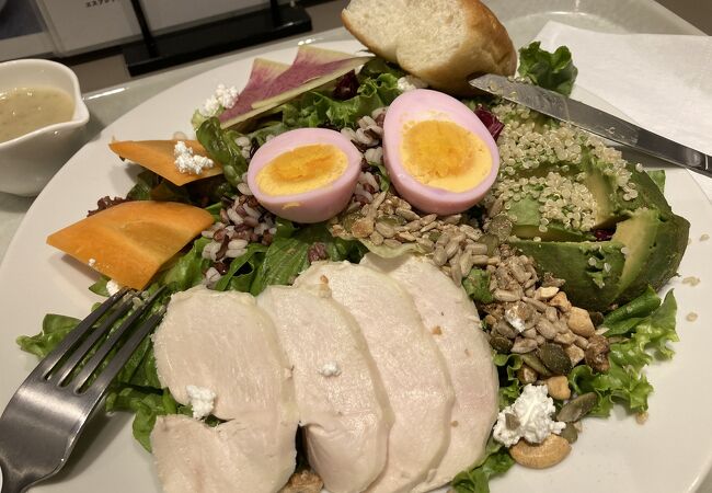 東京駅中で野菜が食べたいんだぜ