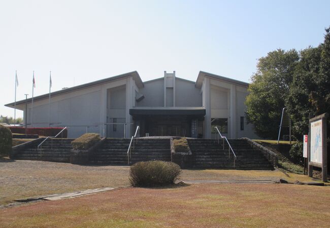 特別展「赤塚古墳と三角縁神獣鏡」が行われていました。