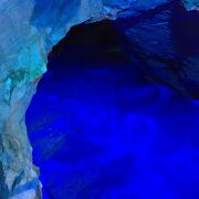 日本最大の水中鍾乳洞