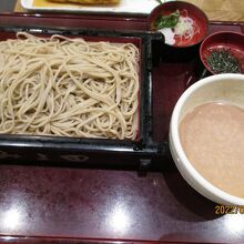 ごま汁せいろ蕎麦