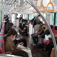 しなの鉄道の電車内。