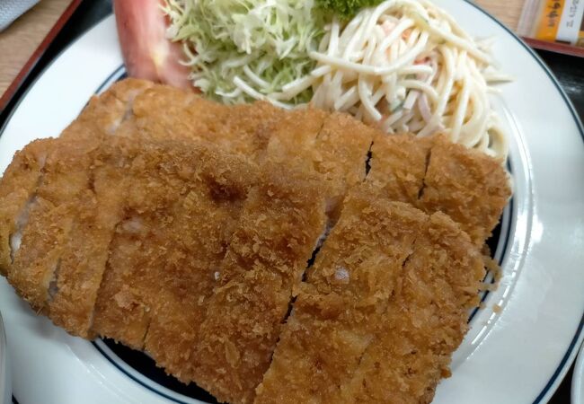 今迄食べたとんかつの中で一番美味しい！