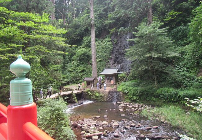 天然石の橋