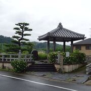 井手寺跡、駐車場ありませんが、なんとかなります。