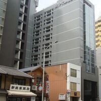 間口が狭い京町屋のようです