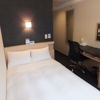 ベッドは１２０©ん幅も普通～