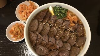 チャーシュー冷麺のジャンボは凄い