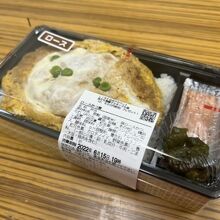 ロースかつ重